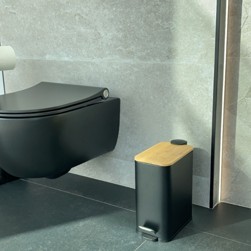 Poubelle à  pédale Acier & Bambou ERIK 5L Noir mat Spirella