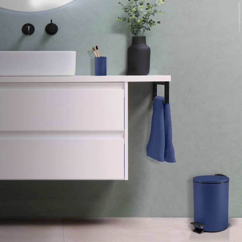 Poubelle à  pédale Acier ADELAR 3L Bleu mat Spirella