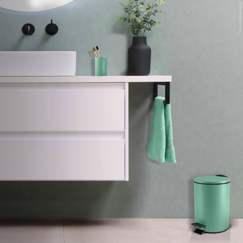 Papelera con pedal Acero ADELAR 3L Verde mate Spirella