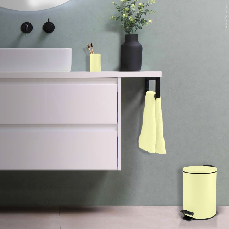 Papelera con pedal Acero ADELAR 5L Amarillo mate Spirella