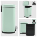 Poubelle à  pédale Acier AKIRA 5L Vert Glacé mat Spirella