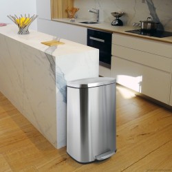 Papelera de Cocina con Pedal de Acero Inoxidable 30L Metalizado AKIRA Spirella