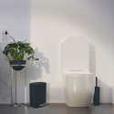 Escobillero con soporte de acero AKIRA Negro mate Spirella